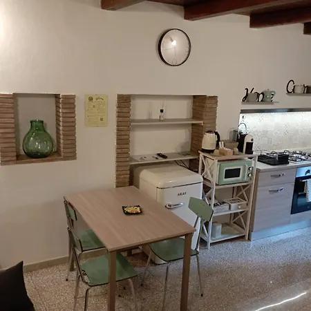 La Loggetta Apartament *